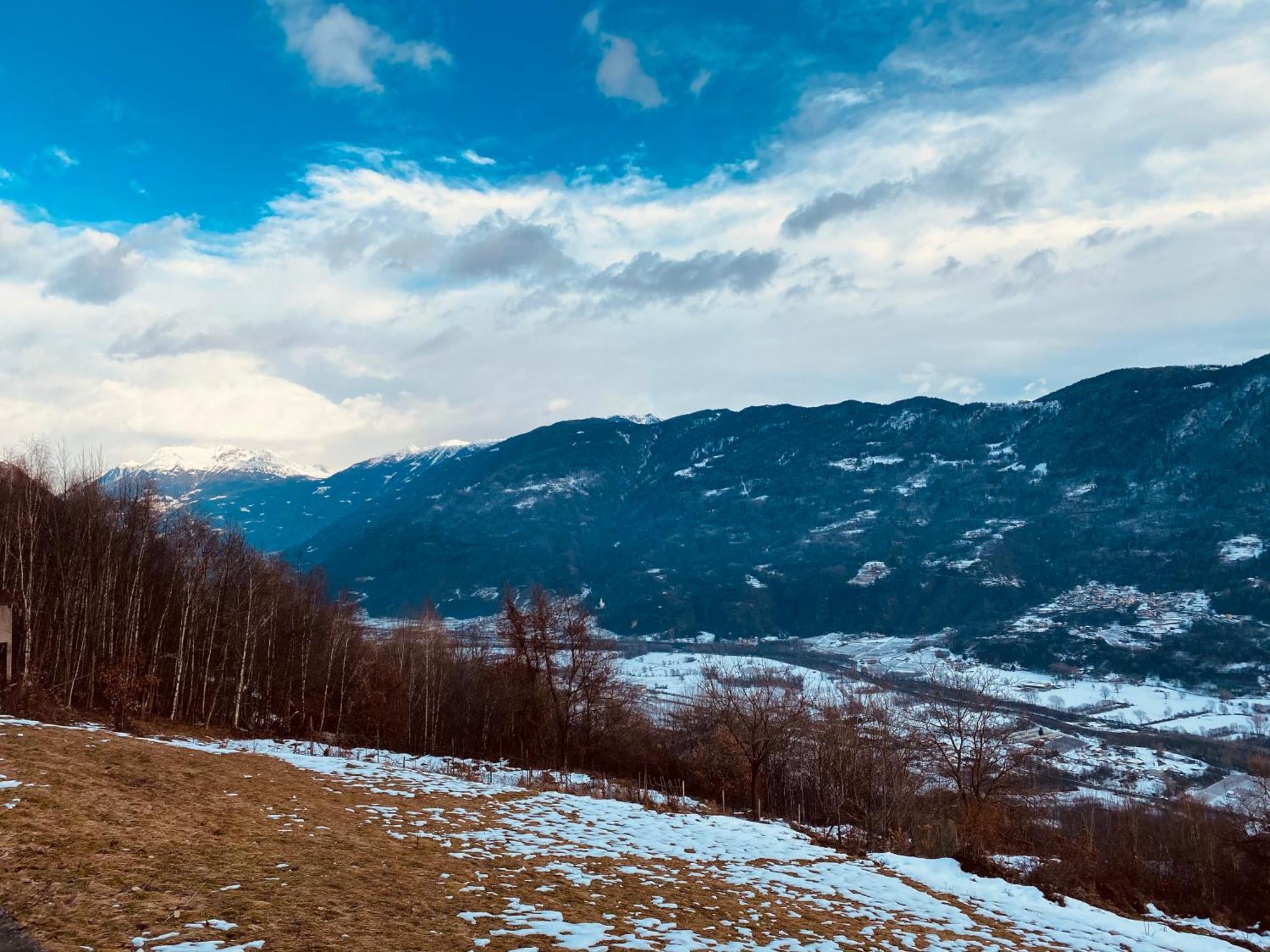 Casa Giuliana Lägenhet Teglio Exteriör bild